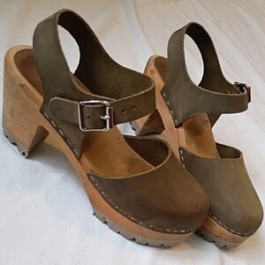 Mia Sweden Abba  Wood Clog Heels EU 36